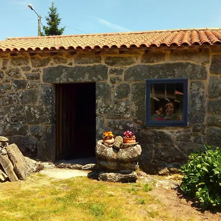 Εξοχικό σπίτι Casa Do Portomene *